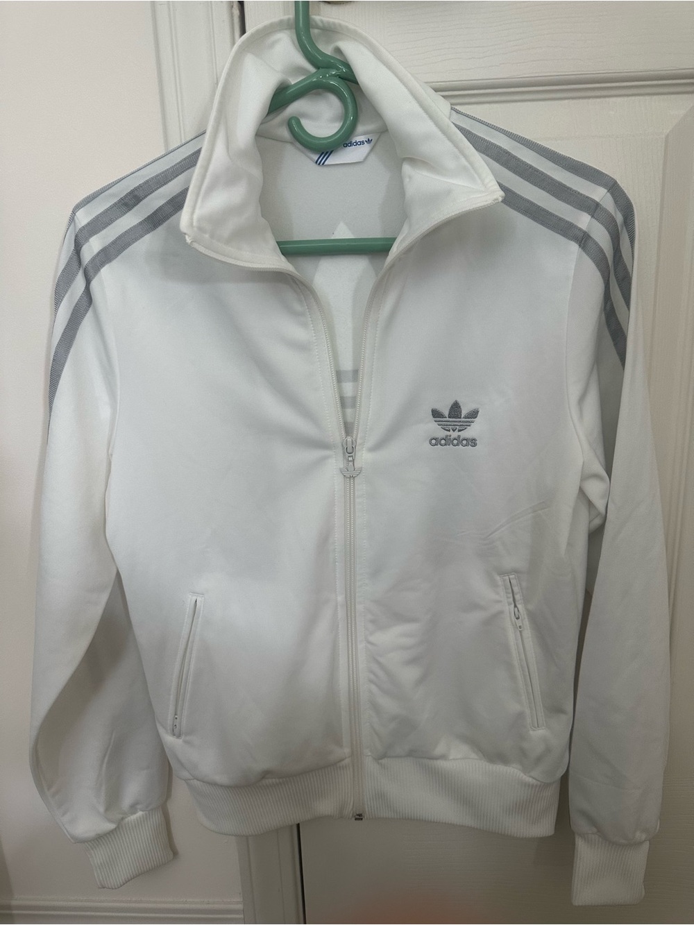 Adidas authentic women White Track Jacket with Grey 3-Stripes size M
